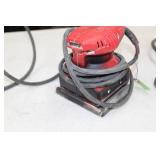 Milwaukee Heavy Duty Finishing Sander 6016