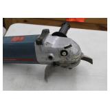 Bosch Grinder 1323