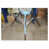 Ridgid Tristand No. 450 1/8 to 5 53"Lx48"Wx35"H