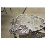 Ridgid Tristand No. 450 1/8 to 5 53"Lx48"Wx35"H