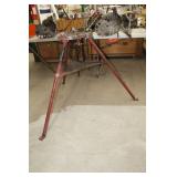 Ridgid Tristand No. 450 1/8 to 5 53"Lx48"Wx35"H