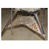 Ridgid Tristand No. 450 1/8 to 5 53"Lx48"Wx35"H