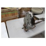 Ridgid Tristand No. 450 1/8 to 5 53"Lx48"Wx35"H