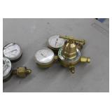 Lot of (2) Compressed Gas Regulator Gauge Set  with Weldmark TPR250-500-580, Uniweld Oxygen Gas C455