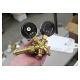 Lot of (2) Smith Compressed Gas Regulator Gauge Set  with Inert Gas 30-450-580 3000psi, Inert Gas 31-50-580 3000psi