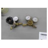 Lot of (2) Compressed Gas Regulator Gauge Set  with Smith Inert Gas 30-450-580 3000psi, 400psi