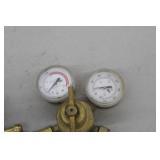 Lot of (2) Compressed Gas Regulator Gauge Set  with Smith Inert Gas 30-450-580 3000psi, 400psi