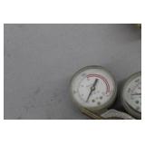 Lot of (2) Compressed Gas Regulator Gauge Set  with Smith Acetylene Gas H1721B-510 400psi, 400psi