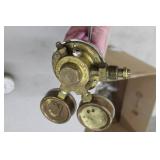 Lot of (2) Compressed Gas Regulator Gauge Set  with Smith 4000psi, Flametech Ozygen Gas VWOR-22 4000psi