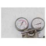 Lot of (2) Compressed Gas Regulator Gauge Set  with Smith Acetylene Gas 30-150-510 400psi, Lincoln Electric Magnum 4000psi