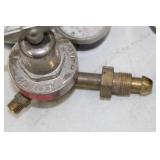 Lot of (2) Compressed Gas Regulator Gauge Set  with Smith Acetylene Gas 30-150-510 400psi, Lincoln Electric Magnum 4000psi