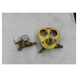 Lot of (2) Compressed Gas Regulator Gauge Set  with Smith Acetylene Gas 30-150-510 400psi, 4000psi