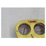 Lot of (2) Compressed Gas Regulator Gauge Set  with Smith Acetylene Gas 30-150-510 400psi, 4000psi