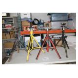 Lot of (4) Pipe Stand V-head 24" Base
