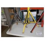 Lot of (4) Pipe Stand V-head 24" Base