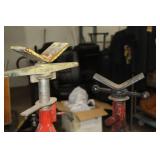 Lot of (4) Pipe Stand V-head 24" Base