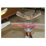 Lot of (2) Ridgid Pipe Stand V-head