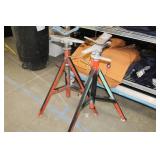 Lot of (2) Ridgid Pipe Stand V-head