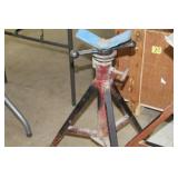 Lot of (2) Ridgid,Sumner Pipe Stand V-head