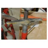 Lot of (2) Ridgid Pipe Stand V-head