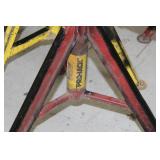Lot of (2) Sumner Pipe Stand V-head