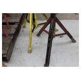 Lot of (2) Sumner Pipe Stand V-head