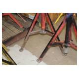 Lot of (2) Sumner Pipe Stand V-head