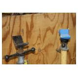Lot of (2) Sumner Pipe Stand V-head
