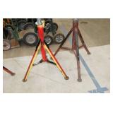 Lot of (2) Pipe Stand V-head