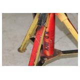 Lot of (2) Pipe Stand V-head