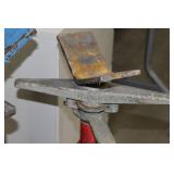 Lot of (2) Ridgid Pipe Stand V-head