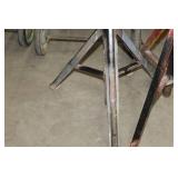 Lot of (2) Ridgid Pipe Stand V-head