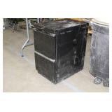 Metal File Cabinet 2-drawer Black