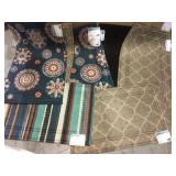 Quatrefoil Midnight 18 in x 30 in Door Mat by TrafficMaster Customer Returns See Pictures