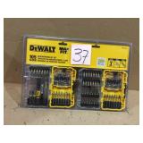 MAXFIT Steel Screwdriving Set (105-Piece) by DEWALT Customer Returns See Pictures