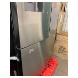 SAMSUNG FRIDGE