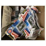 ASSORTED BASEBALL CARDS