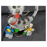 New Recycled Metal Garden Art Cat with Flowers