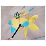 New Double Wind Spinner with Solar Light