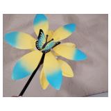 New Double Wind Spinner with Solar Light