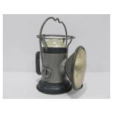 Vintage DELTA Powerlite Lantern
