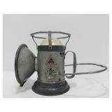 Vintage DELTA Powerlite Lantern