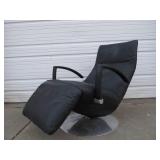 Quality Reclining Lounge Chair by Schultz Seating Company