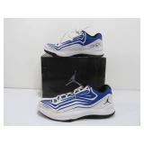 Unused Autographed Air Jordan 11 Retro Low Men