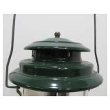 Nice Condition COLEMAN Lantern w/Metal Carrying Case