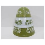 Set of 3 Matching Vintage PYREX Nesting Bowls