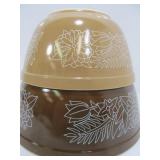 Pair Matching Vintage PYREX Nesting/Mixing Bowls