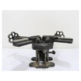 Old vintage STANLEY 19-400 Rotating Corner Vise