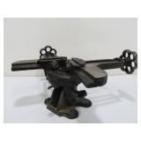 Old vintage STANLEY 19-400 Rotating Corner Vise