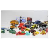 Large Lot of Vintage & Newer Toy Cars Vehicles Diecast etc